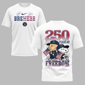 Milwaukee Brewers 250th Freedom Anniversary Snoopy & Charlie Friendship Premium T-Shirt PH00003
